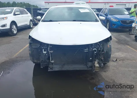 2015 Chrysler 200 S z USA, uszkodzony, nr VIN 1C3CCCBB3FN743708